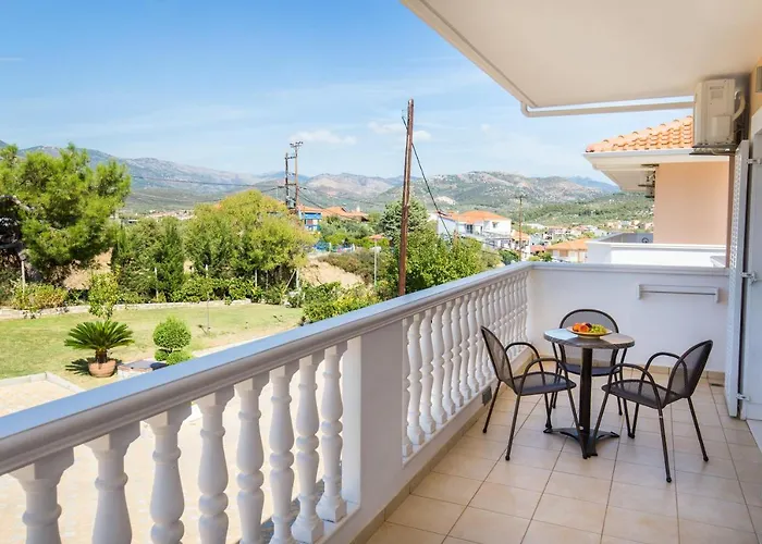 מלון Antonios 3*