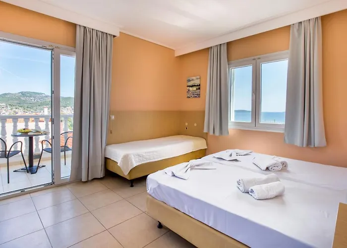 מלון Antonios 3*