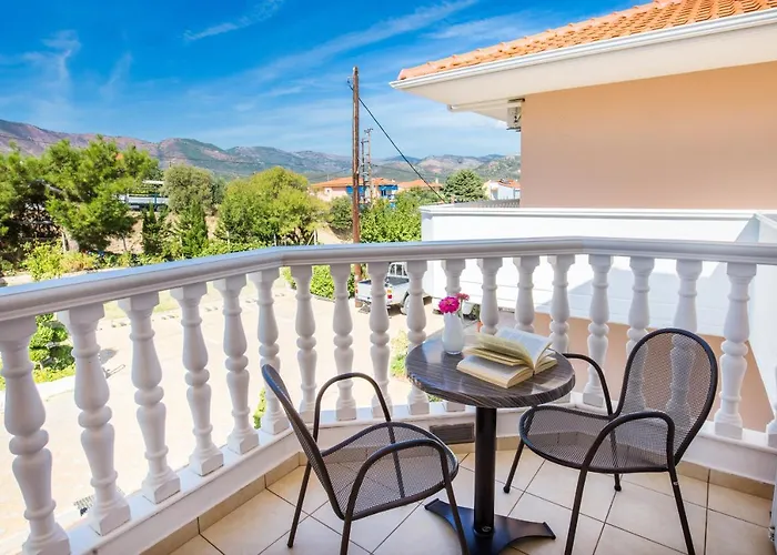 Antonios 3* לימנריה